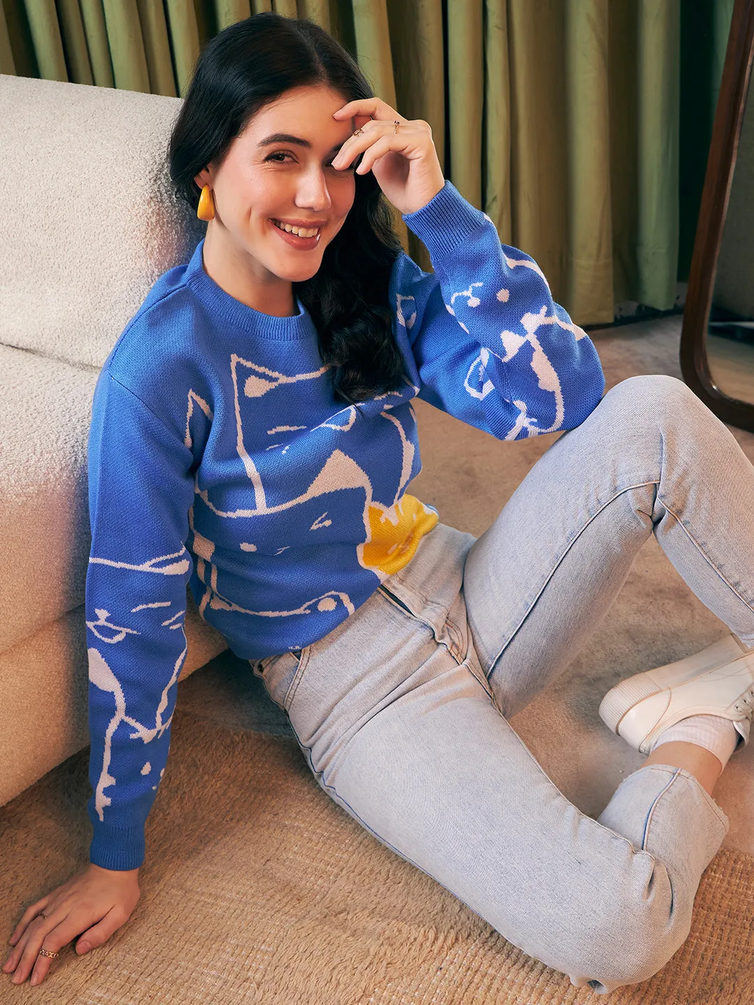 Berrylush Women Blue, White, & Yellow Cat Printed Round Neck Drop-Shoulder Sleeves Ribbed Hem Regular Sweater