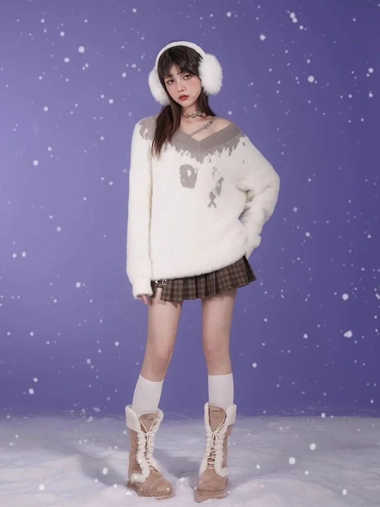 Fluffy Spotted Cat V-Neck Sweater【s0000005592】