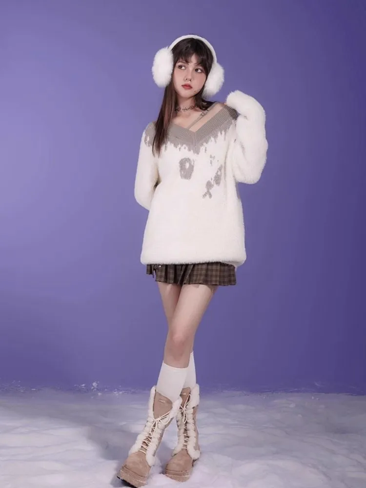 Fluffy Spotted Cat V-Neck Sweater【s0000005592】