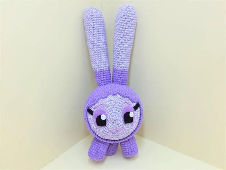 Set of  8 crochet handmade squeaky peepers plushies