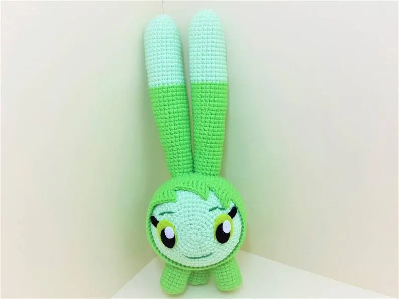 Set of  8 crochet handmade squeaky peepers plushies